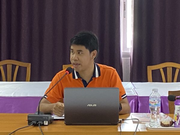 นายปรวัตร